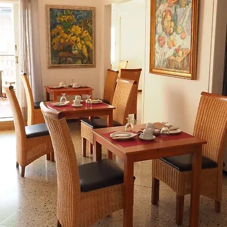 Hotel Montserrat