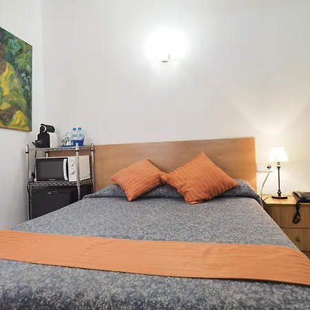Montserrat Hotell 2*